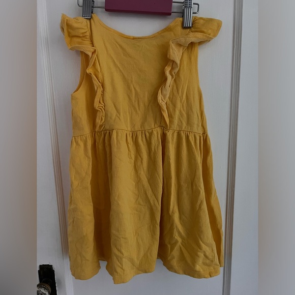 Yellow dress with ruffles - Picture 2 of 3